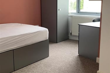 6 bed flat, 10 Kinterbury Street, City Centre, Plymouth, PL12DG - Image 8